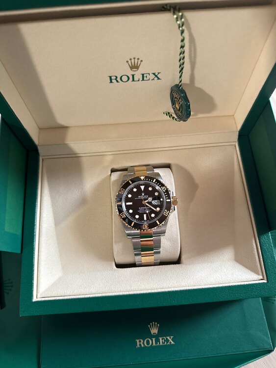 ロレックス サブマリーナー 116610Ln（高級時計）の商品画像 - 査定依頼日：2025年5月26日 - 最高査定価格：2,700,000円