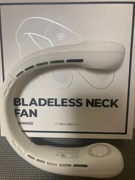 RAVOO 羽根なし首掛けファン（アウトドア用品）の商品画像 - 査定依頼日：2024年5月6日