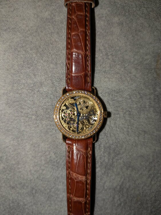 ヴァシュロン・コンスタンタン 腕時計（高級時計）の商品画像 - 査定依頼日：2026年3月2日 - 最高査定価格：3,000,000円