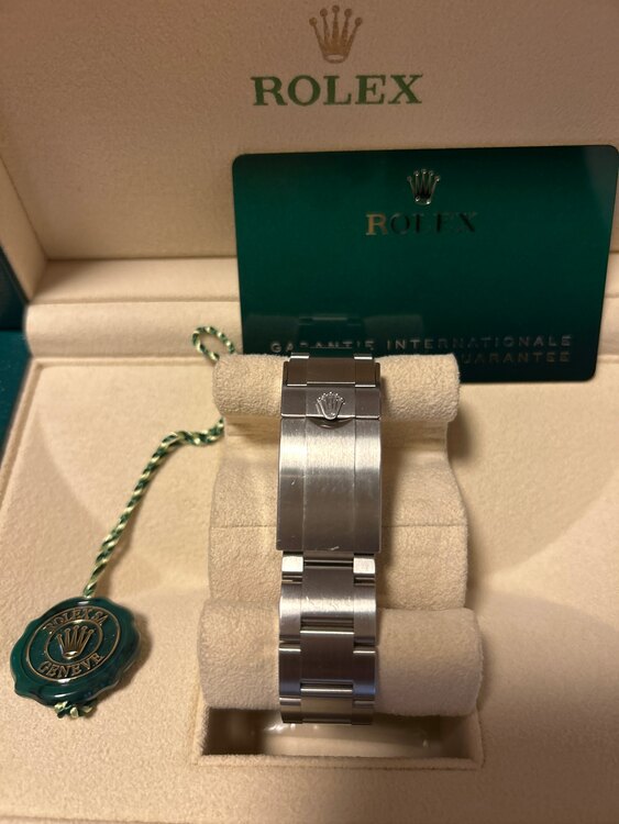 ロレックス エアキング 12690（高級時計）の商品画像 - 査定依頼日：2025年5月20日 - 最高査定価格：1,180,000円