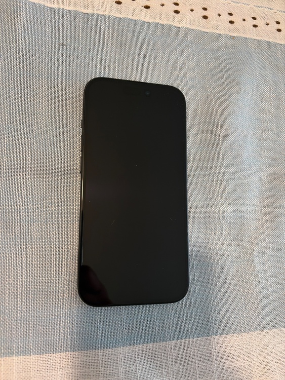 iPhone iPhone 15 128GB SIMフリー（スマホ）の商品画像 - 査定依頼日：2026年9月21日 - 最高査定価格：64,000円