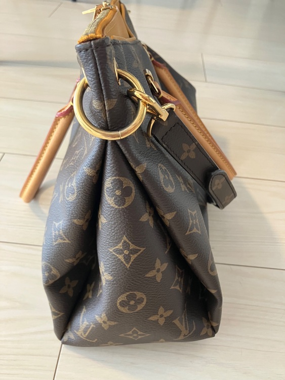 ルイヴィトン モノグラム （ブランドバッグ）の商品画像 - 査定依頼日：2025年10月5日 - 最高査定価格：180,000円
