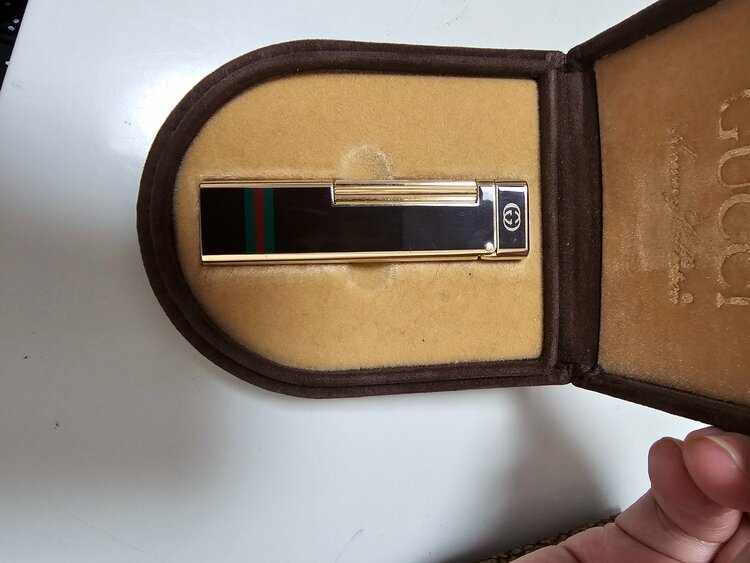 グッチライター（喫煙具）の商品画像 - 査定依頼日：2025年12月15日 - 最高査定価格：5,000円