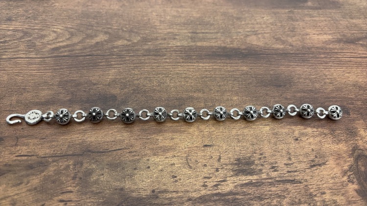 クロスボールブレスレット（古着・ファッション）の商品画像 - 査定依頼日：2025年9月3日 - 最高査定価格：200,000円