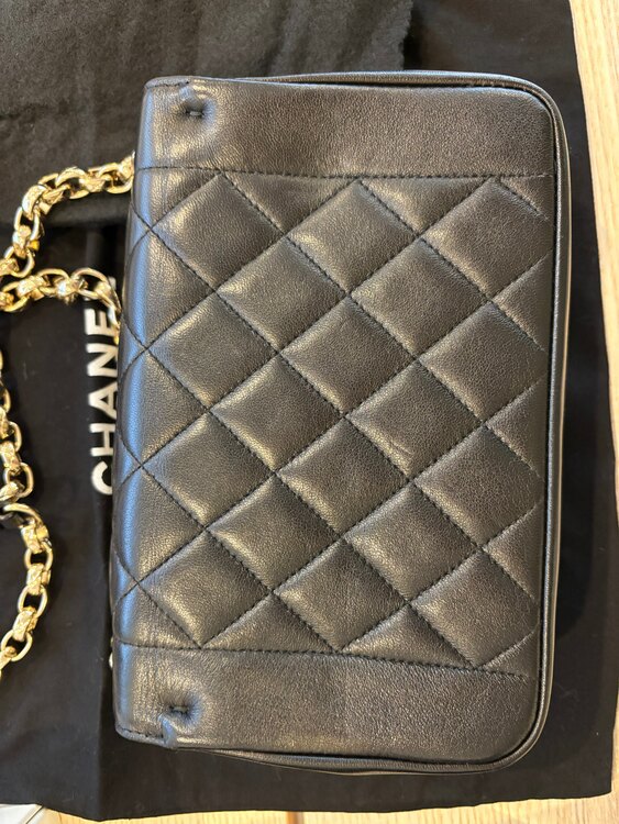 シャネル マトラッセ （ブランドバッグ）の商品画像 - 査定依頼日：2025年2月4日 - 最高査定価格：200,000円