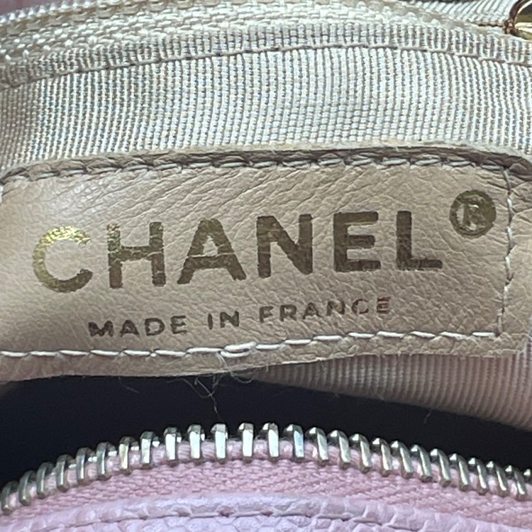 シャネル キャビアスキン ミニボストンバッグ（ブランドバッグ）の商品画像 - 査定依頼日：2025年9月15日 - 最高査定価格：250,000円