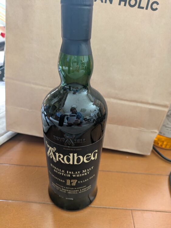 ウイスキー アードベッグ （お酒）の商品画像 - 査定依頼日：2025年11月8日 - 最高査定価格：28,000円