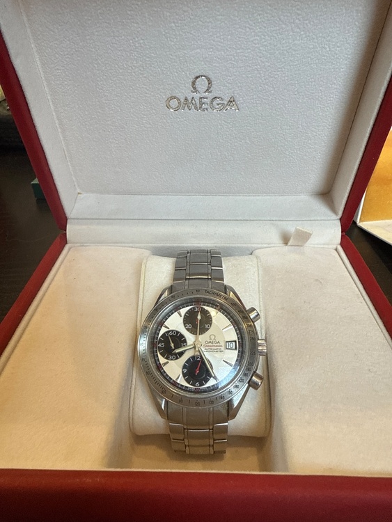 オメガ スピードマスター 8531593（高級時計）の商品画像 - 査定依頼日：2026年3月17日 - 最高査定価格：300,000円