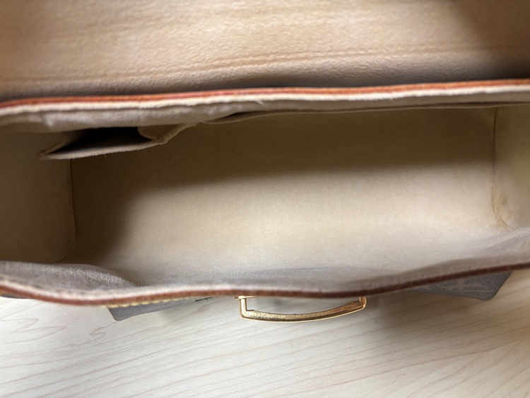 ビバリーMM（ブランドバッグ）の商品画像 - 査定依頼日：2025年12月2日 - 最高査定価格：40,000円