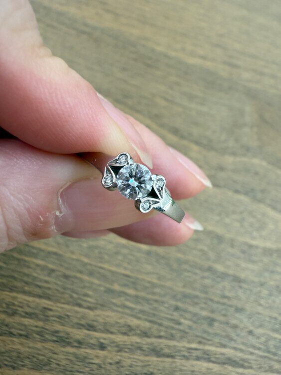 カルティエ　バレリーナ（宝石）の商品画像 - 査定依頼日：2025年3月14日 - 最高査定価格：245,000円