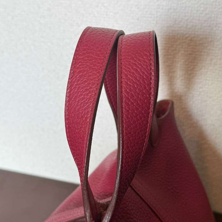 ピコタンロック （ブランドバッグ）の商品画像 - 査定依頼日：2025年3月17日 - 最高査定価格：280,000円