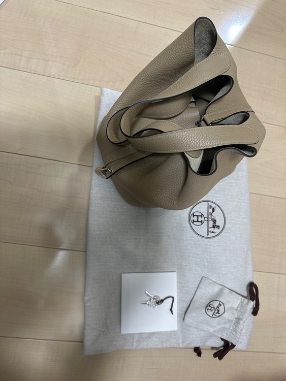 エルメス ピコタン （ブランドバッグ）の商品画像 - 査定依頼日：2025年12月19日 - 最高査定価格：400,000円