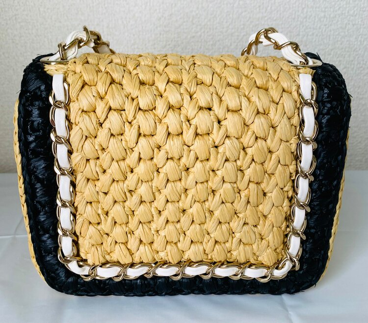 ラフィア　ミニフラップバッグ（ブランドバッグ）の商品画像 - 査定依頼日：2025年5月23日 - 最高査定価格：680,000円