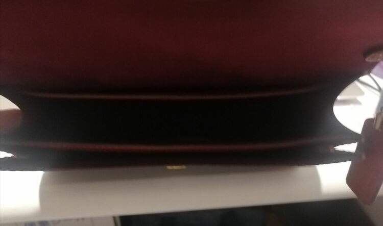 ショルダーバッグ（ブランドバッグ）の商品画像 - 査定依頼日：2025年7月17日 - 最高査定価格：10,000円