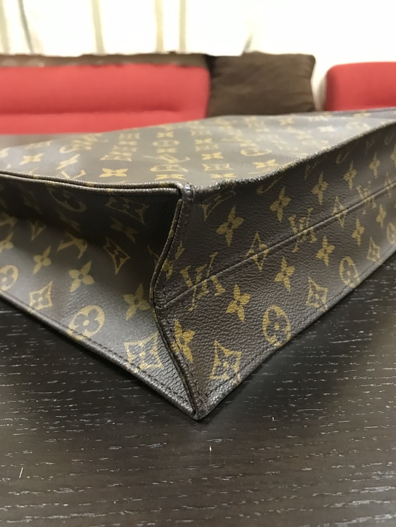 サックプラ　トートバック（ブランドバッグ）の商品画像 - 査定依頼日：2022年5月2日 - 最高査定価格：35,000円