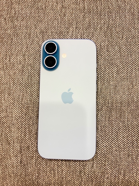 iPhone iPhone 17 256GB SIMフリー（スマホ）の商品画像 - 査定依頼日：2026年9月26日 - 最高査定価格：99,000円