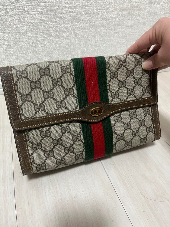 セカンドバッグ（ブランドバッグ）の商品画像 - 査定依頼日：2025年3月5日 - 最高査定価格：10,000円