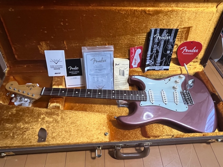 カスタムショップ　ストラトキャスター（ピアノ・楽器・PA機材）の商品画像 - 査定依頼日：2026年3月28日 - 最高査定価格：310,000円