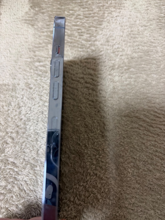 iPhone 13 Pro 256GB docomo（スマホ）の商品画像 - 査定依頼日：2026年5月9日 - 最高査定価格：49,000円