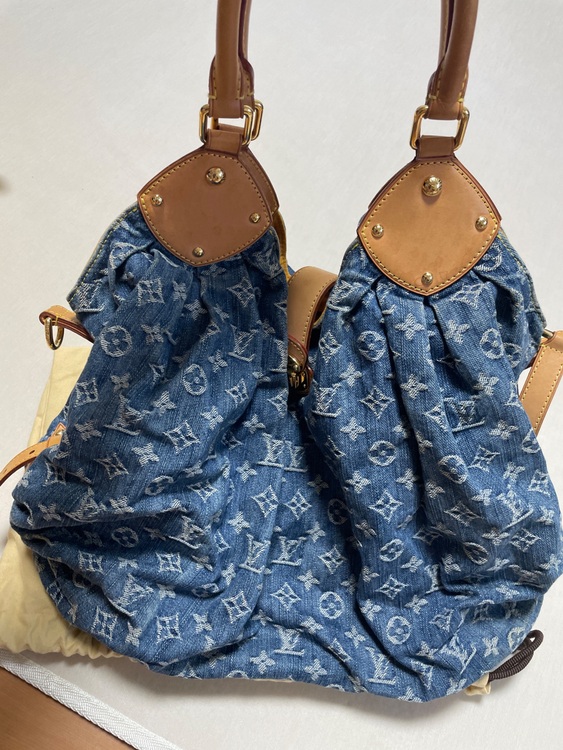 デニムバック（ブランドバッグ）の商品画像 - 査定依頼日：2025年8月7日 - 最高査定価格：220,000円