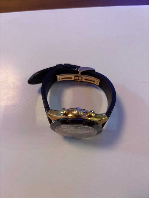 ゼニス その他 18.3100.3600/69.C92（高級時計）の商品画像 - 査定依頼日：2025年7月28日 - 最高査定価格：1,600,000円