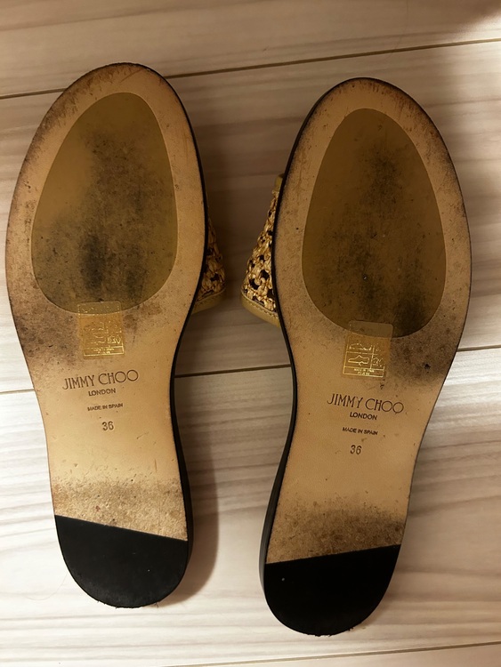 ジミーチュウ  （ブランドバッグ）の商品画像 - 査定依頼日：2025年8月2日 - 最高査定価格：10,000円