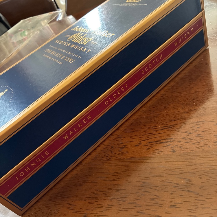 ウイスキー ジョニーウォーカー （お酒）の商品画像 - 査定依頼日：2025年10月8日 - 最高査定価格：24,000円