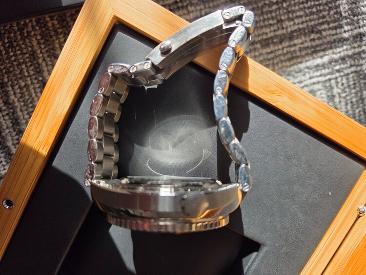 オメガ シーマスター WATCH  No 8683384（高級時計）の商品画像 - 査定依頼日：2026年1月12日 - 最高査定価格：580,000円