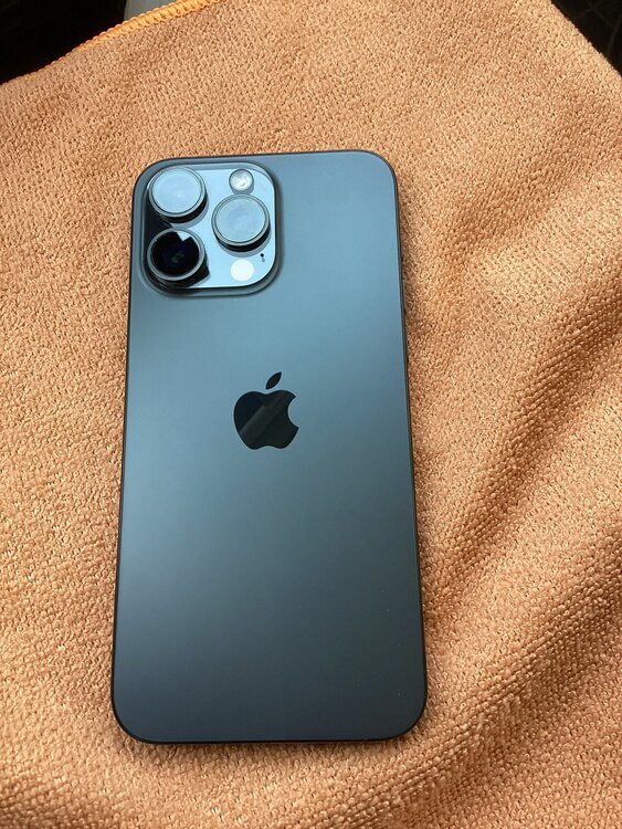 iPhone15Pro Max（スマホ）の商品画像 - 査定依頼日：2025年5月3日 - 最高査定価格：111,000円