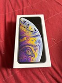 iPhone xs max シルバー（スマホ）の商品画像 - 査定依頼日：2023年2月5日 - 最高査定価格：27,500円