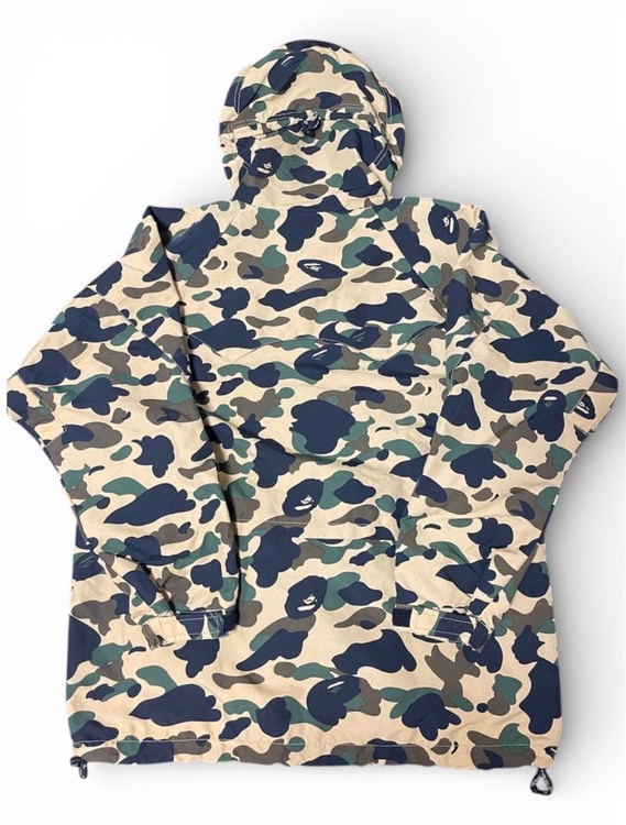 A BATHING APE 初期 1stCAMO スノーボードジャケット L（古着・ファッション）の商品画像 - 査定依頼日：2026年6月6日 - 最高査定価格：100,000円
