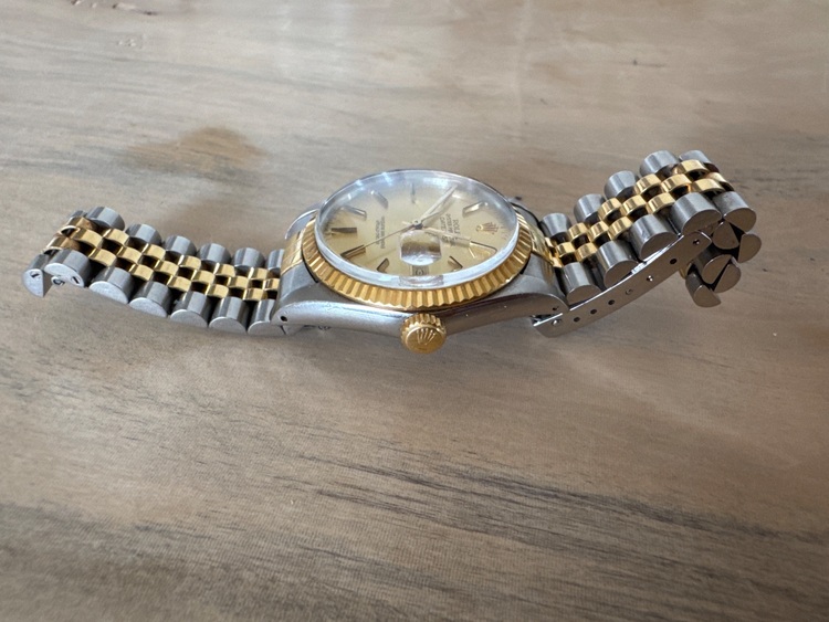 ロレックス デイトジャスト （高級時計）の商品画像 - 査定依頼日：2025年9月13日 - 最高査定価格：820,000円