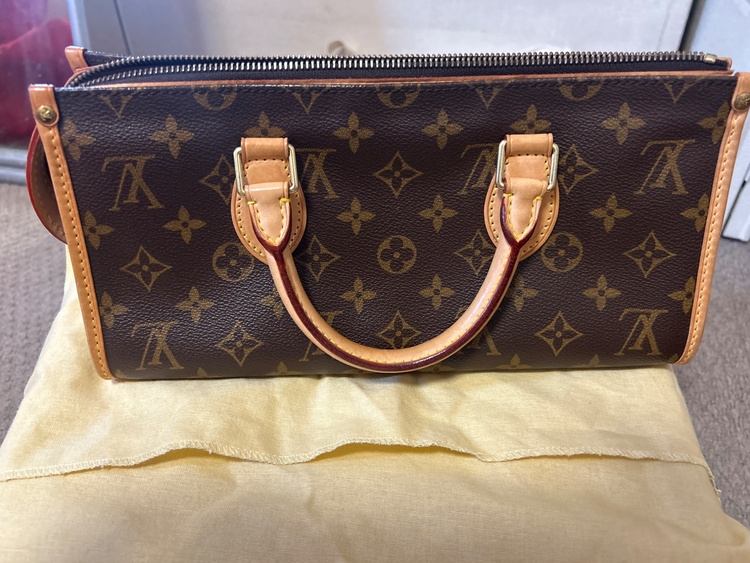 不明（ブランドバッグ）の商品画像 - 査定依頼日：2026年10月7日 - 最高査定価格：115,000円