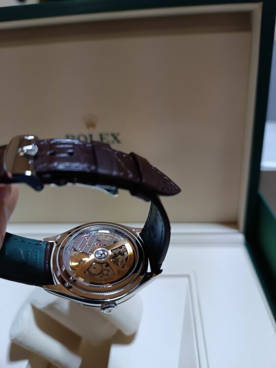 1908（高級時計）の商品画像 - 査定依頼日：2025年9月12日 - 最高査定価格：7,500,000円