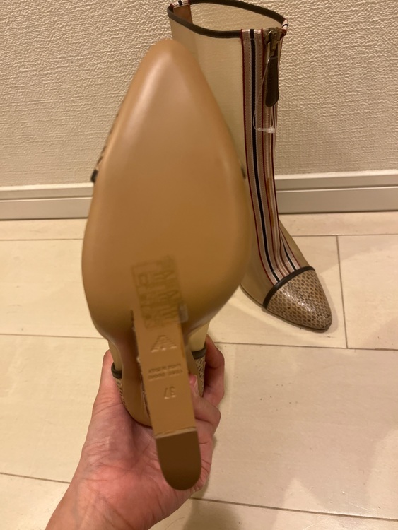 EMPORIO ARMANIサマーブーツ（古着・ファッション）の商品画像 - 査定依頼日：2025年6月26日