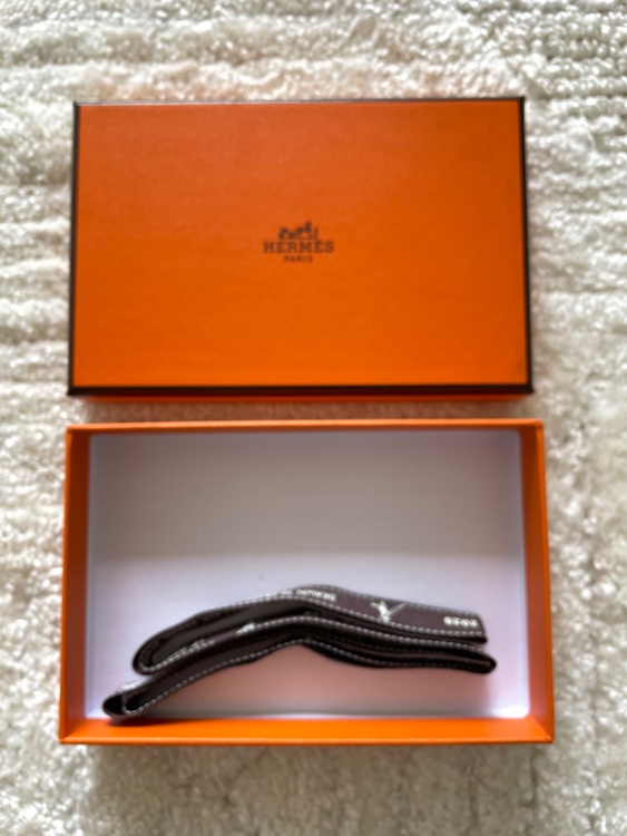 カルヴィデュオ（ブランド財布・小物）の商品画像 - 査定依頼日：2026年4月11日 - 最高査定価格：40,000円