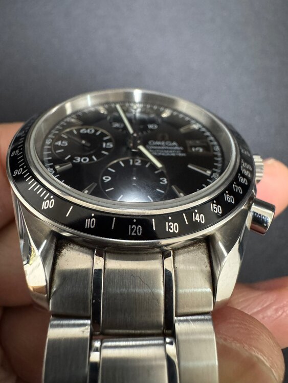 スピードマスターデイト　3210.50（高級時計）の商品画像 - 査定依頼日：2025年5月19日 - 最高査定価格：295,000円