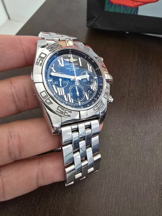 クロノマットAB011012/BD89（高級時計）の商品画像 - 査定依頼日：2025年10月17日 - 最高査定価格：450,000円