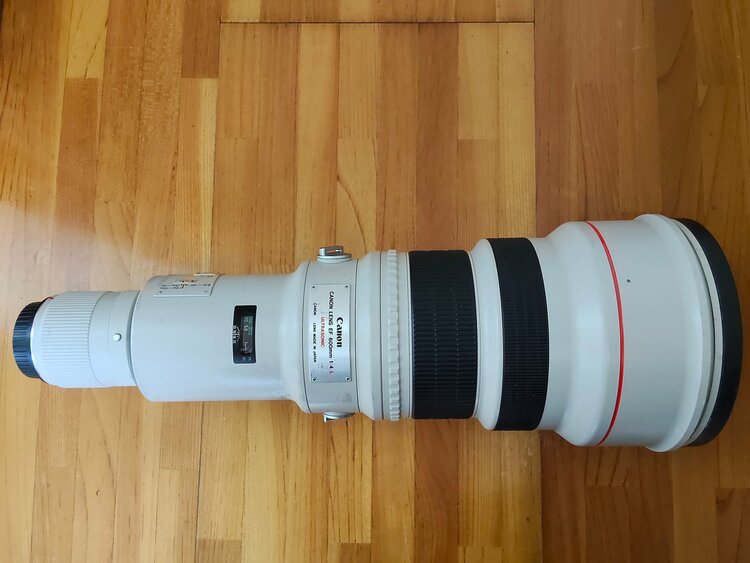 EF600mm F4L USM（カメラ）の商品画像 - 査定依頼日：2026年10月11日 - 最高査定価格：200,000円