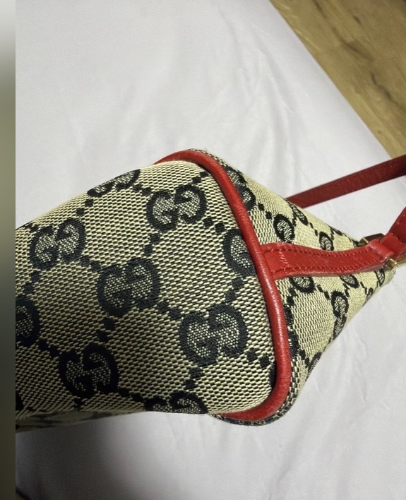 バック（古着・ファッション）の商品画像 - 査定依頼日：2026年2月24日 - 最高査定価格：15,000円