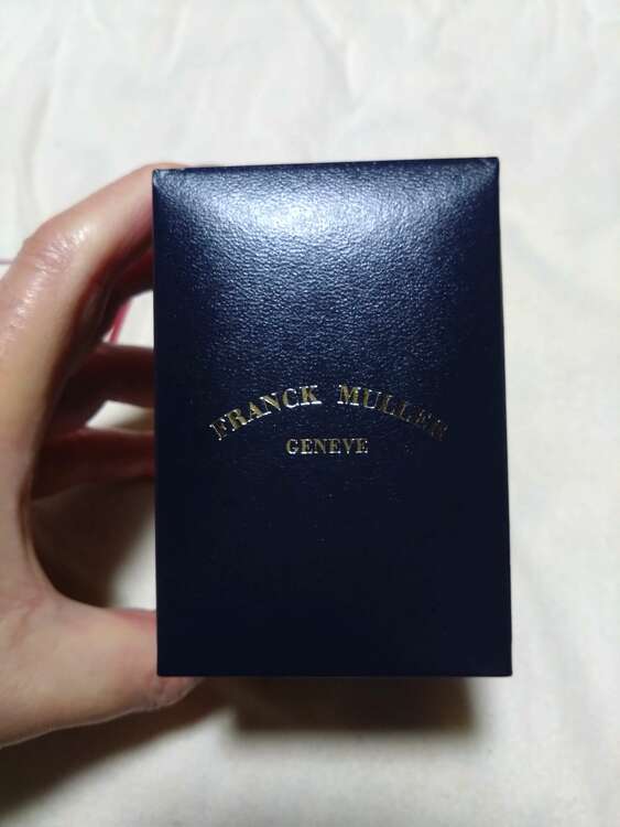 フランクミュラー トノウカーベックス （高級時計）の商品画像 - 査定依頼日：2025年4月16日 - 最高査定価格：350,000円