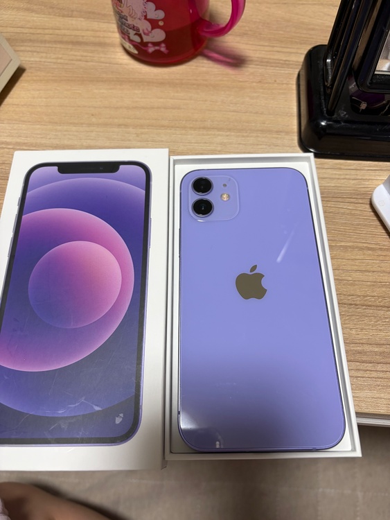 iPhone iPhone 12 128GB SIMフリー（スマホ）の商品画像 - 査定依頼日：2026年5月30日 - 最高査定価格：28,000円
