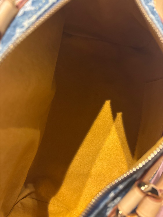 LOUIS VUITTON ルイヴィトン ネオスピーディ デニム バッグ （ブランドバッグ）の商品画像 - 査定依頼日：2025年9月24日 - 最高査定価格：200,000円