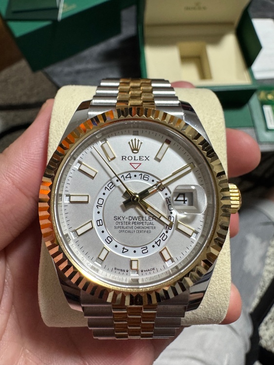 スカイ（高級時計）の商品画像 - 査定依頼日：2026年1月10日 - 最高査定価格：3,450,000円