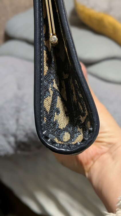 クラッチバッグ　トロリー（ブランドバッグ）の商品画像 - 査定依頼日：2026年2月12日 - 最高査定価格：8,000円