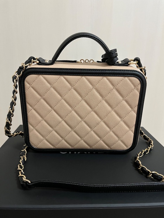 シャネル シャネル(その他) （ブランドバッグ）の商品画像 - 査定依頼日：2025年6月13日 - 最高査定価格：400,000円