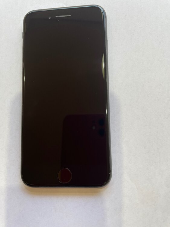 スペースグレイ（スマホ）の商品画像 - 査定依頼日：2025年4月7日 - 最高査定価格：7,000円