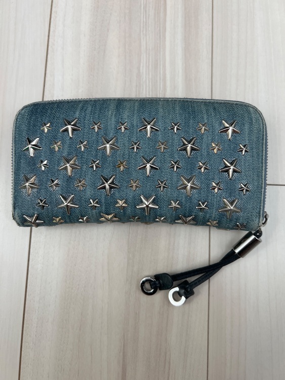 ジミーチュウ  （ブランドバッグ）の商品画像 - 査定依頼日：2025年9月20日 - 最高査定価格：3,000円