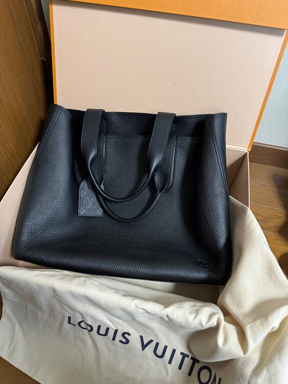 ルイヴィトン ルイヴィトン(その他) （ブランドバッグ）の商品画像 - 査定依頼日：2024年12月25日 - 最高査定価格：180,000円