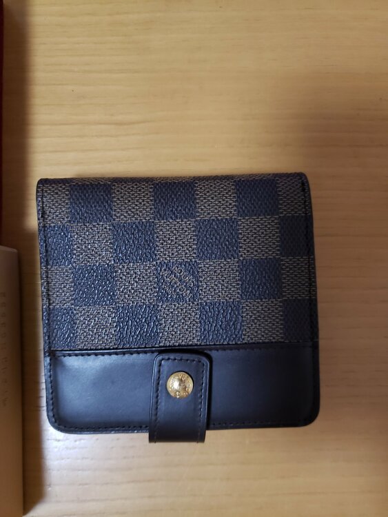 ダミエ　財布（古着・ファッション）の商品画像 - 査定依頼日：2026年1月3日 - 最高査定価格：100,000円